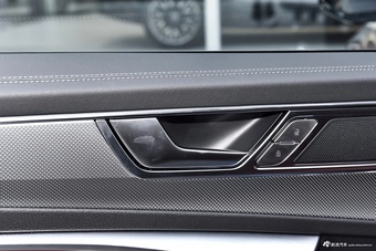 2024款奥迪A7L 45 TFSI quattro 奢享型