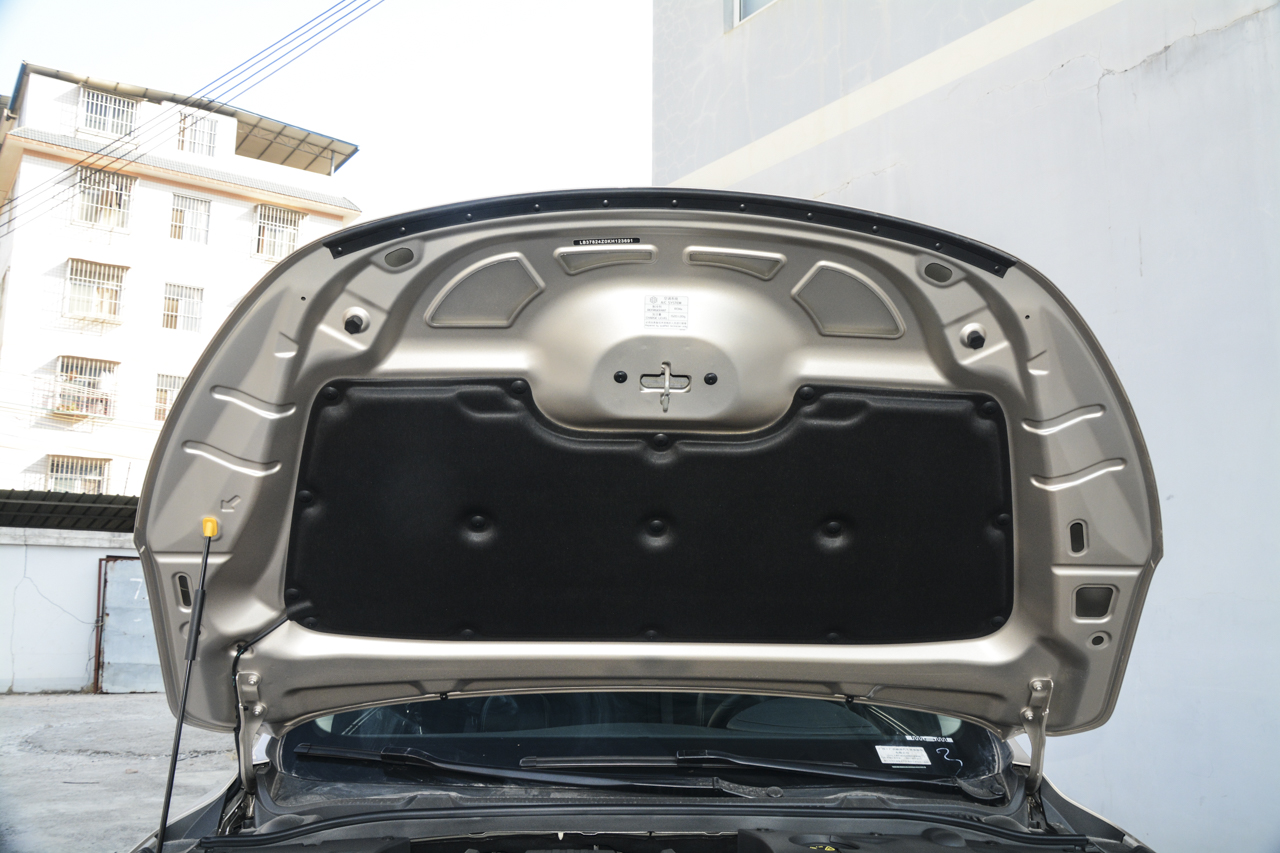  2019款吉利帝豪GL 1.5T自动精英智享型 