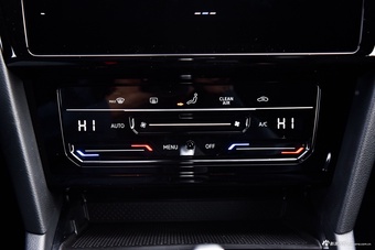 2026款一汽-大众CC 330TSI 炫目 3000万辆甄选款