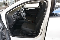 2020款福克斯三厢1.5L自动锋跃型