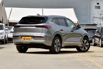 2025款别克E5 620km 尊享版