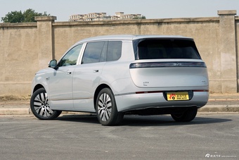 2026款海狮08 EV 900KM 6座 尊荣型