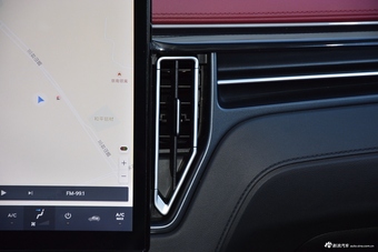 2019款风行T5L 1.6TD DCT豪华型7座