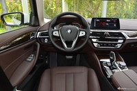  2020款宝马5系2.0T自动525Li 豪华套装 