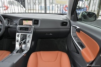 2020款沃尔沃S60L 自动T5智驭菁英版