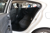 2020款福克斯三厢1.5L自动锋跃型