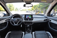 2019款宝骏360 1.5L CVT精英型国VI