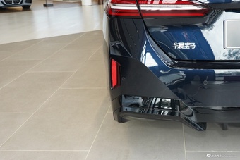 2026款宝马i5 eDrive 40L M运动套装