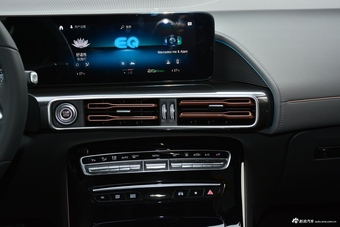 2021款奔驰EQC 350 4MATIC