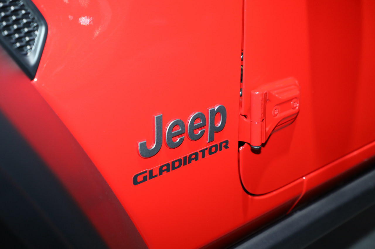 Jeep皮卡Gladiator成都车展亮相