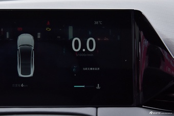 2025款长安UNI-V 第三代 1.5T 500Bar尊贵型