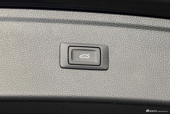 2024款奥迪Q5L 40 TFSI 时尚动感型