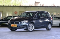 2019款宝马2系多功能旅行1.5T领先型220i 