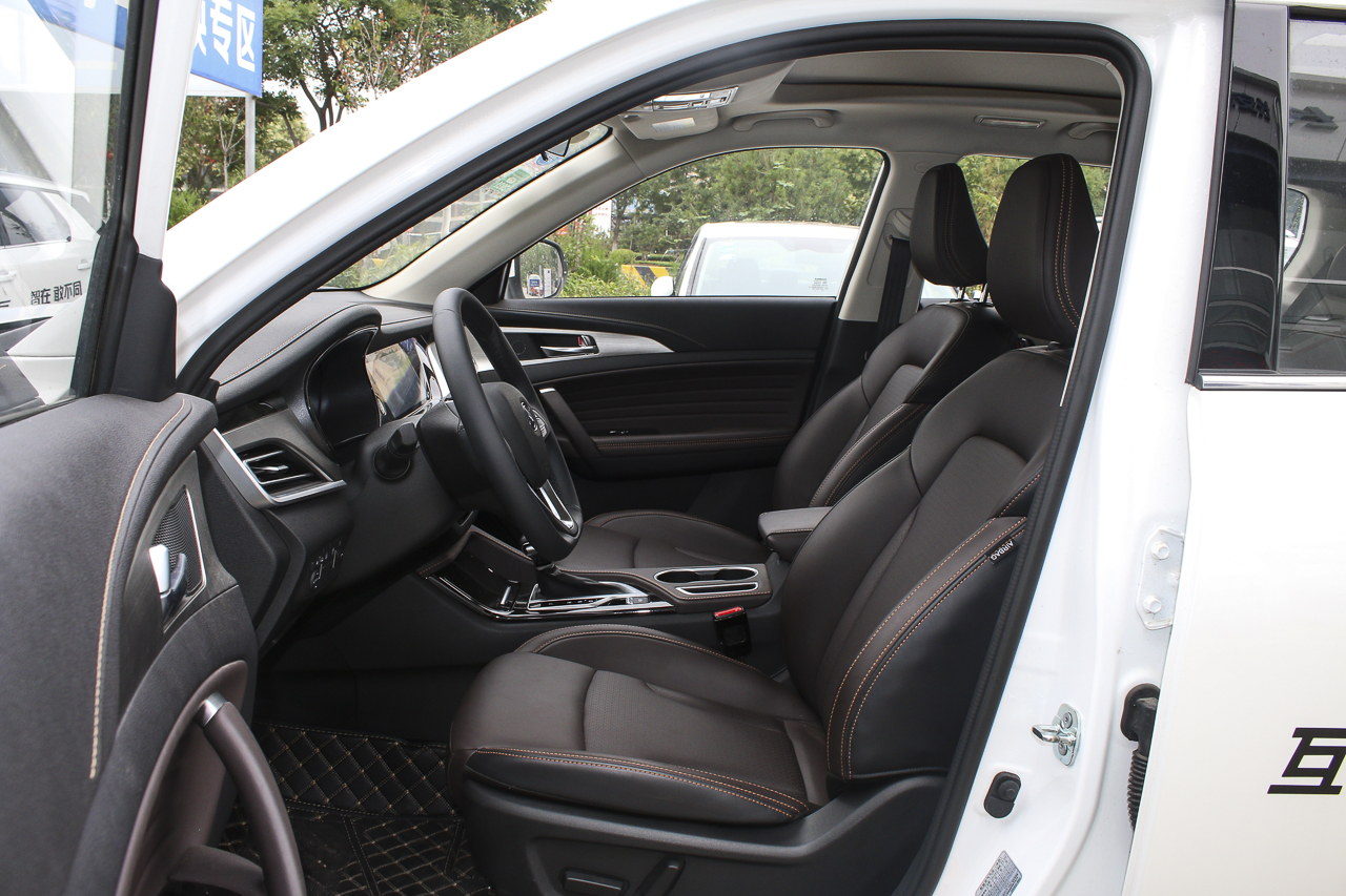 2018款CS35 PLUS 1.6L自动智联版国V