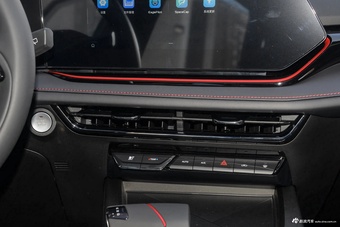 2024款长安X5 PLUS 1.5T DCT乐享型