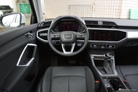 2019款奥迪Q3 1.4T自动35 TFSI 进取致雅型