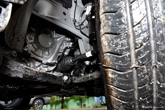 2025款瑞虎7 卓越版 1.5T CVT全球版