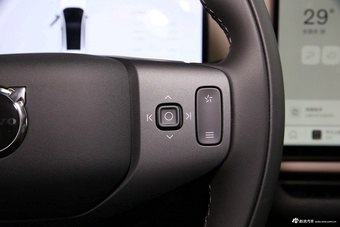 2026款沃尔沃XC70插电 四驱超长续航