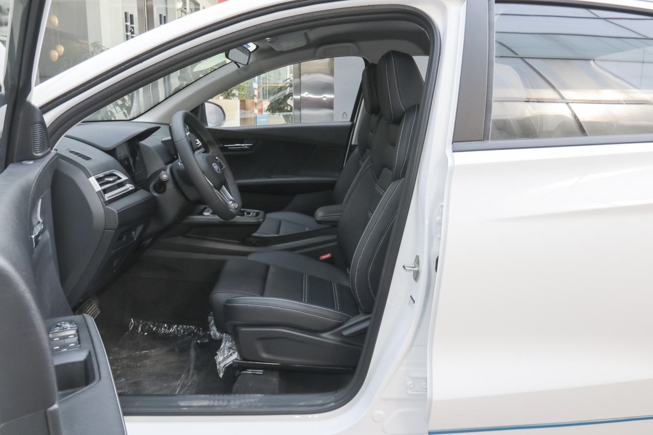 2020款比亚迪e3标准续航版 智·舒适型