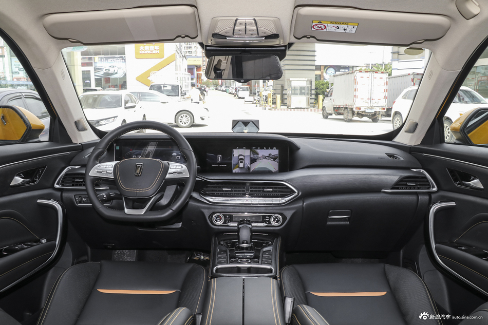 2019款奔腾T77 1.2T自动尊贵型230 TID国V