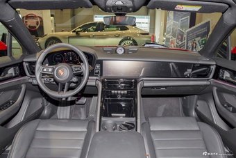 2026款Panamera 尽享版 2.9T