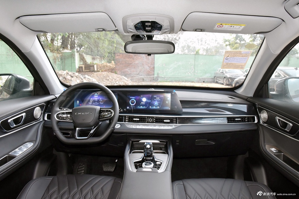 2025款瑞虎7 PLUS 1.6TGDI DCT尊贵型