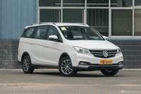 2019款宝骏730 1.5L手动时尚型7座国VI