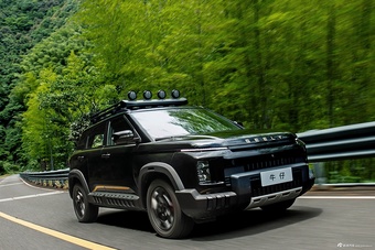 2026款吉利牛仔 1.5T 基本型 官图