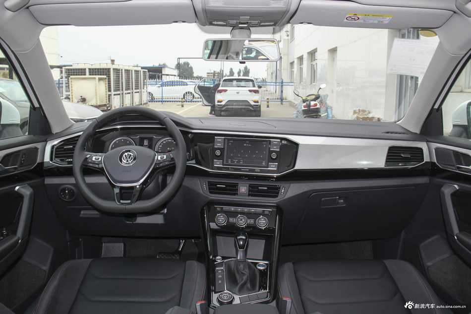 2019款探岳2.0T自动四驱豪华型330TSI国VI