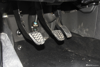 2018款斯威X7 1.5T手动尊贵型7座