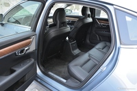 2019款沃尔沃S90新能源 T8 E驱混动智雅版