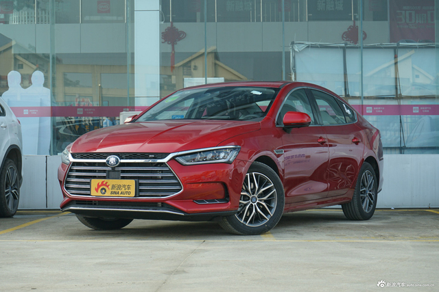 2019款秦Pro DM 1.5TI自动智联锐耀型