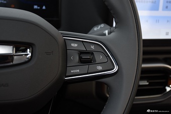 2025款吉利牛仔 1.5TD 潮玩版