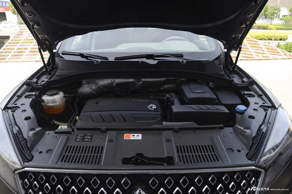 2018款宝沃BX7 2.0T自动TS四驱旗舰型