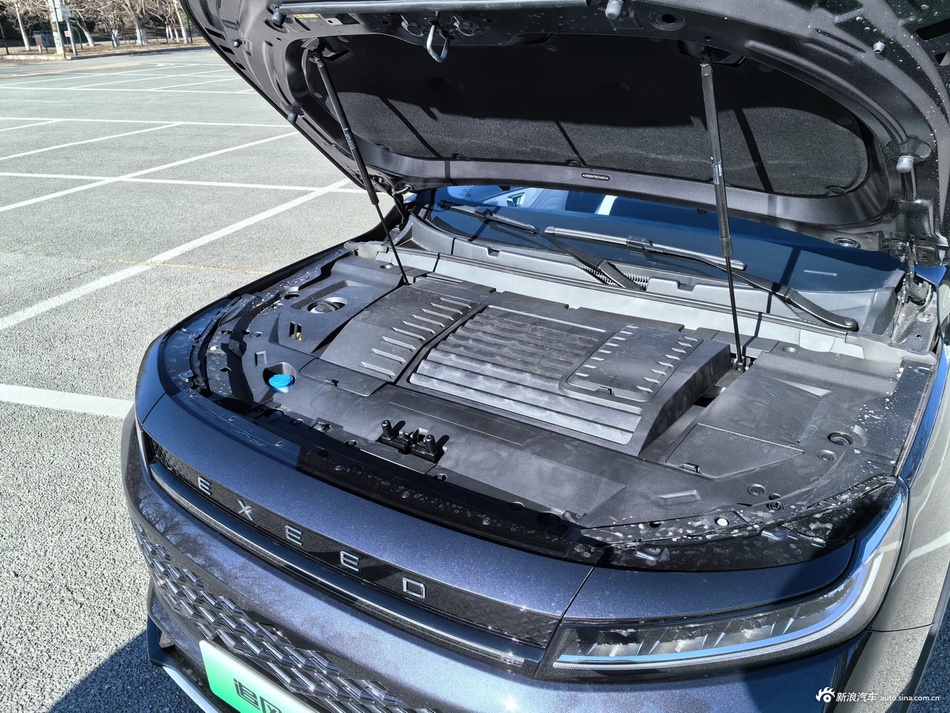 2024款星途追风C-DM 1.5T 80km 奢享版