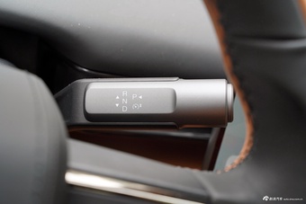 2025款昊铂HL 700 Ultra六座四驱激光雷达版