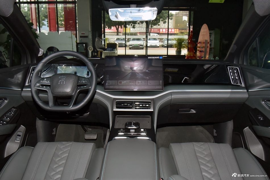 2026款宋L DM-i 130KM超越型茶晶灰