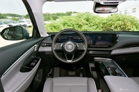 2025款别克E5 620km 尊享版