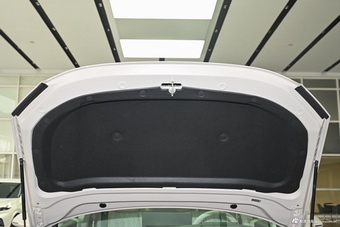 2025款至境L7 艾维亚