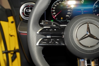 2025款奔驰CLE 300 4MATIC 敞篷轿跑车