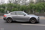 2011款宝马M3 4.0L双门轿跑碳纤车顶版  试车