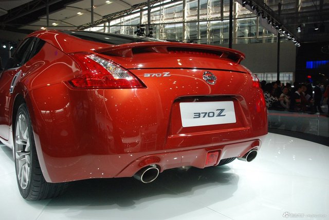 2013款日产370Z 3.7L Coupe图片