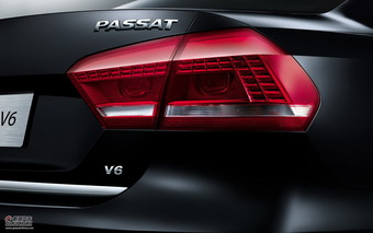 帕萨特V6官方图