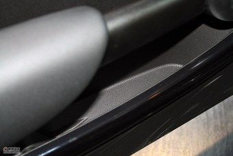 2011款MINI COOPER S CLUBMAN Hampton限量版