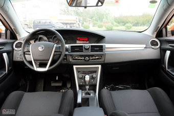 2012款MG6 1.8L自动掀背驾值版图片