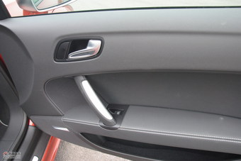 2011款奥迪TTS Coupe 2.0TFSI S tronic图片
