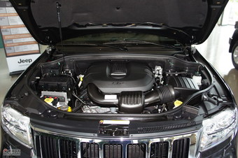 2011款全新Jeep大切诺基3.6L舒适版图片