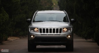 2011款Jeep指南者