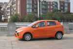 吉利英伦C5两厢  炫彩橙