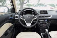 2016款悦翔V7 1.6L手动乐动型国V